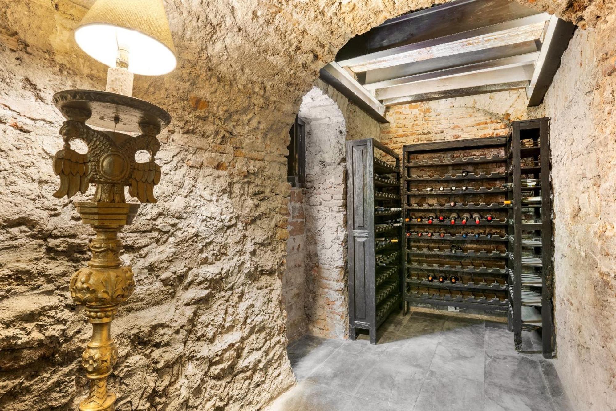 Quinta Real Puebla Ξενοδοχείο Εξωτερικό φωτογραφία Wine cellar